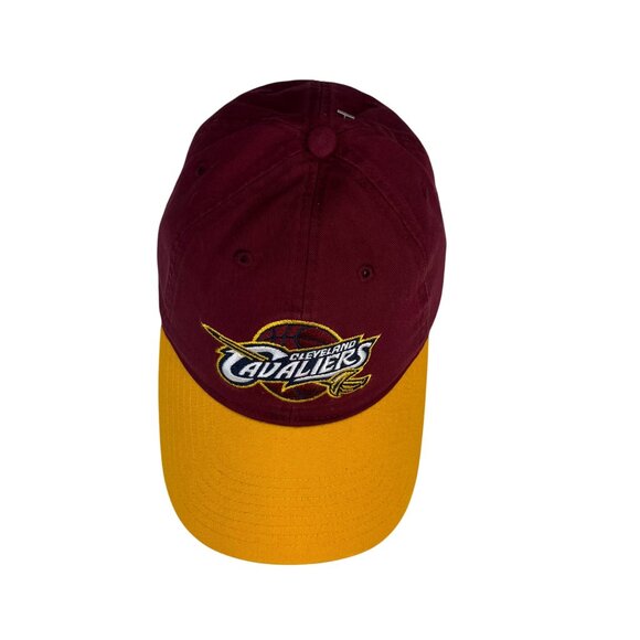 Cleveland Cavaliers Hat NBA Adjustable Snapback Cap Red Yellow OS New - Picture 2 of 11